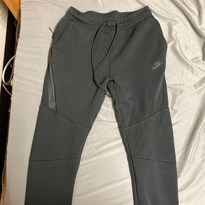 Nike Tech Pants size small